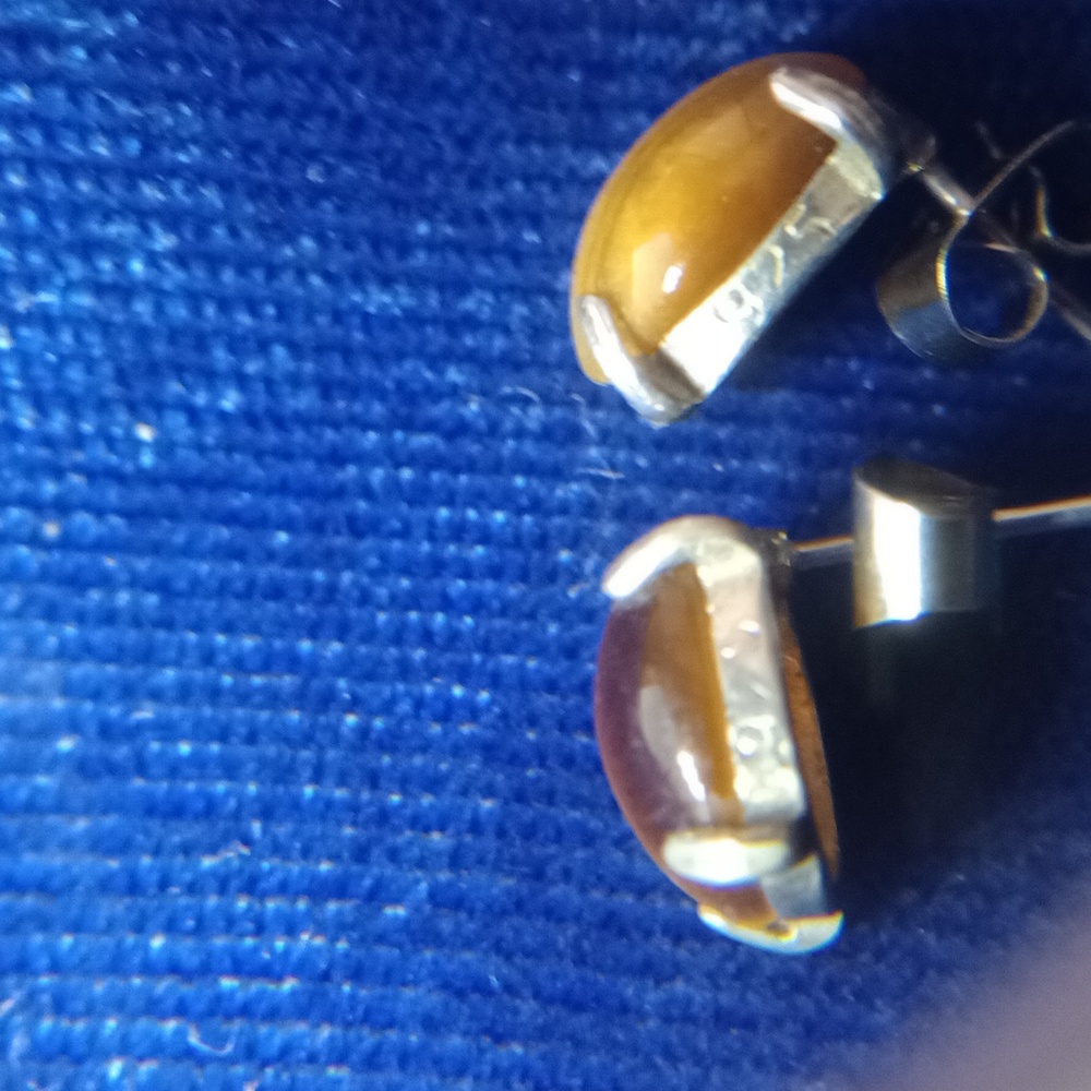 Sterling Silver Tiger's Eye Stud Earrings - Picture 11 of 12